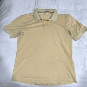 Lululemon yellow polo. Size Large. I am 6’0 tall 210 pounds and it fits g8!